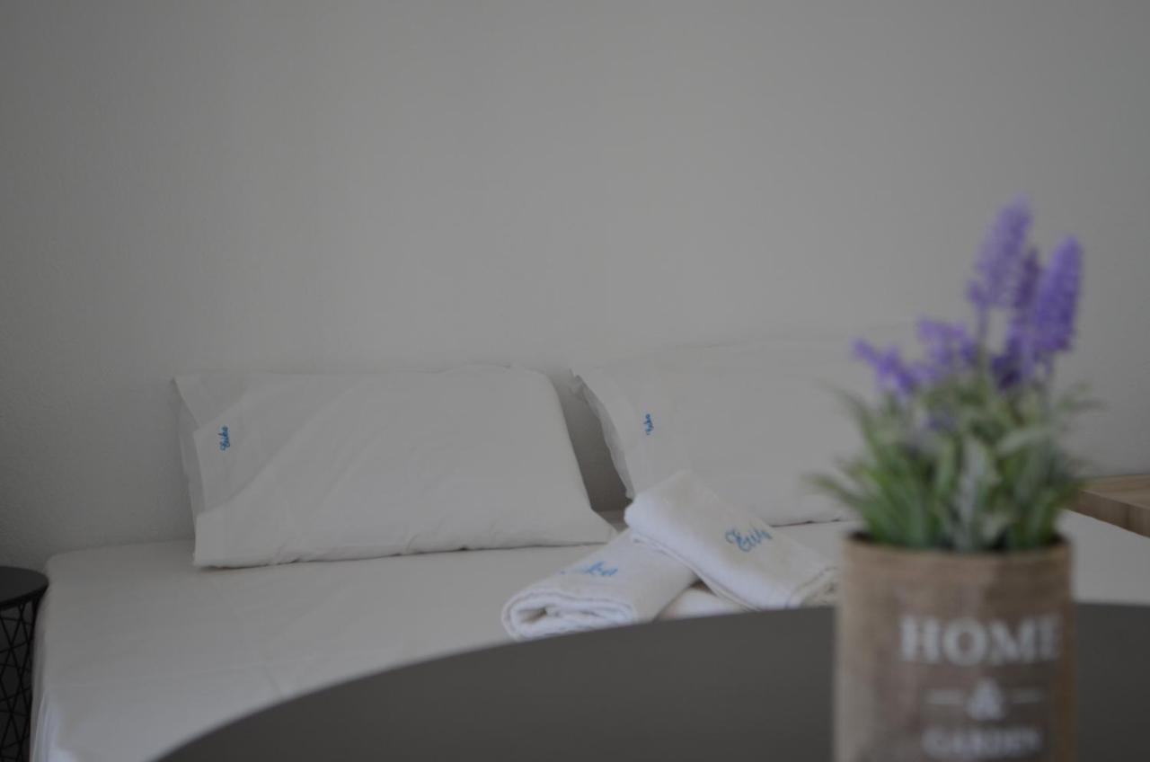 Erika Boutique Apartments Nikiti  Bagian luar foto